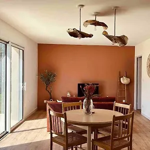 Hébergement de vacances Maisonnette Avec Vue Montagne Et Jardin, Gerde